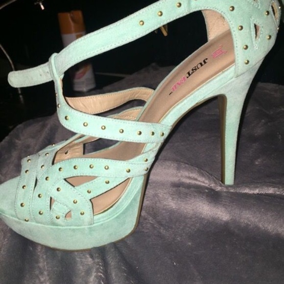 Suede Teal High Heels with Gold Decor 💛💙 - Picture 2 of 4